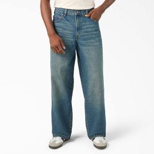 Hilham Loose Fit Jeans